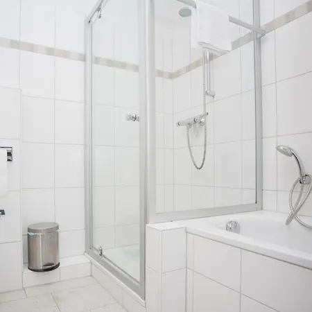 Welcome In - 10-h Im Zentrum Mit Balkon, Kostenlose Parkplaetze * Winterberg
